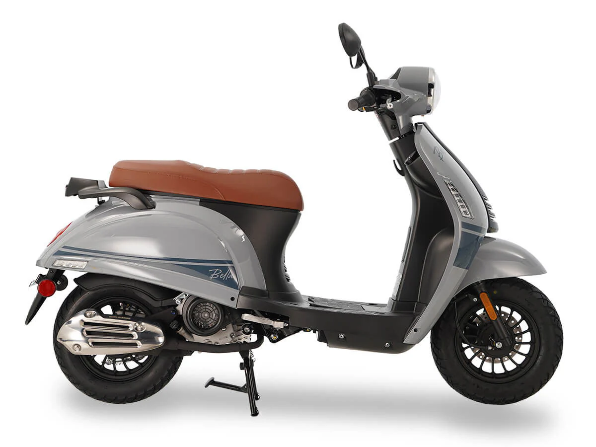 Bella 50cc Street Scooter, Automatic Shifting, 10 inch Aluminum Wheels, LED Lights - Image 3