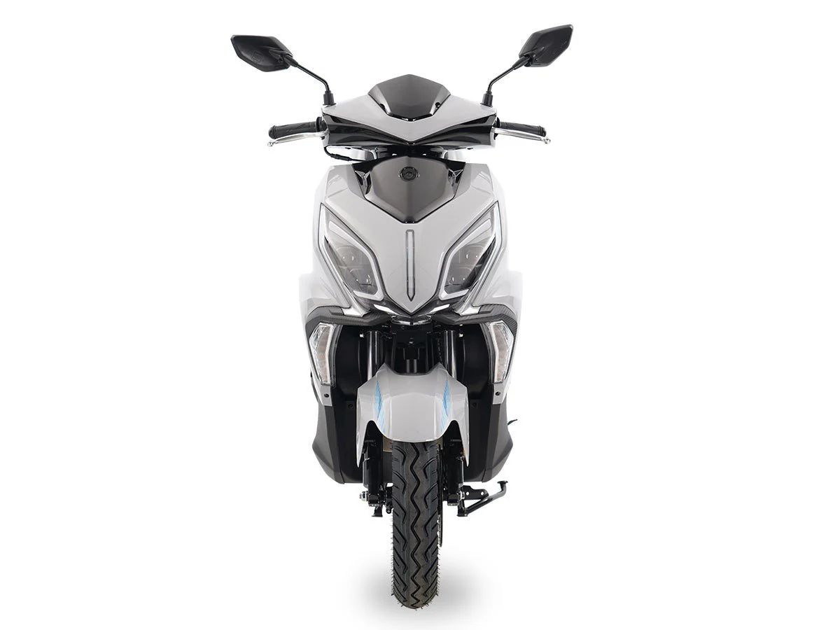 Clash 150cc Street Scooter, Automatic Shifting, Front Disc/Rear Drum Brakes, LED Accent Lighting - Image 5