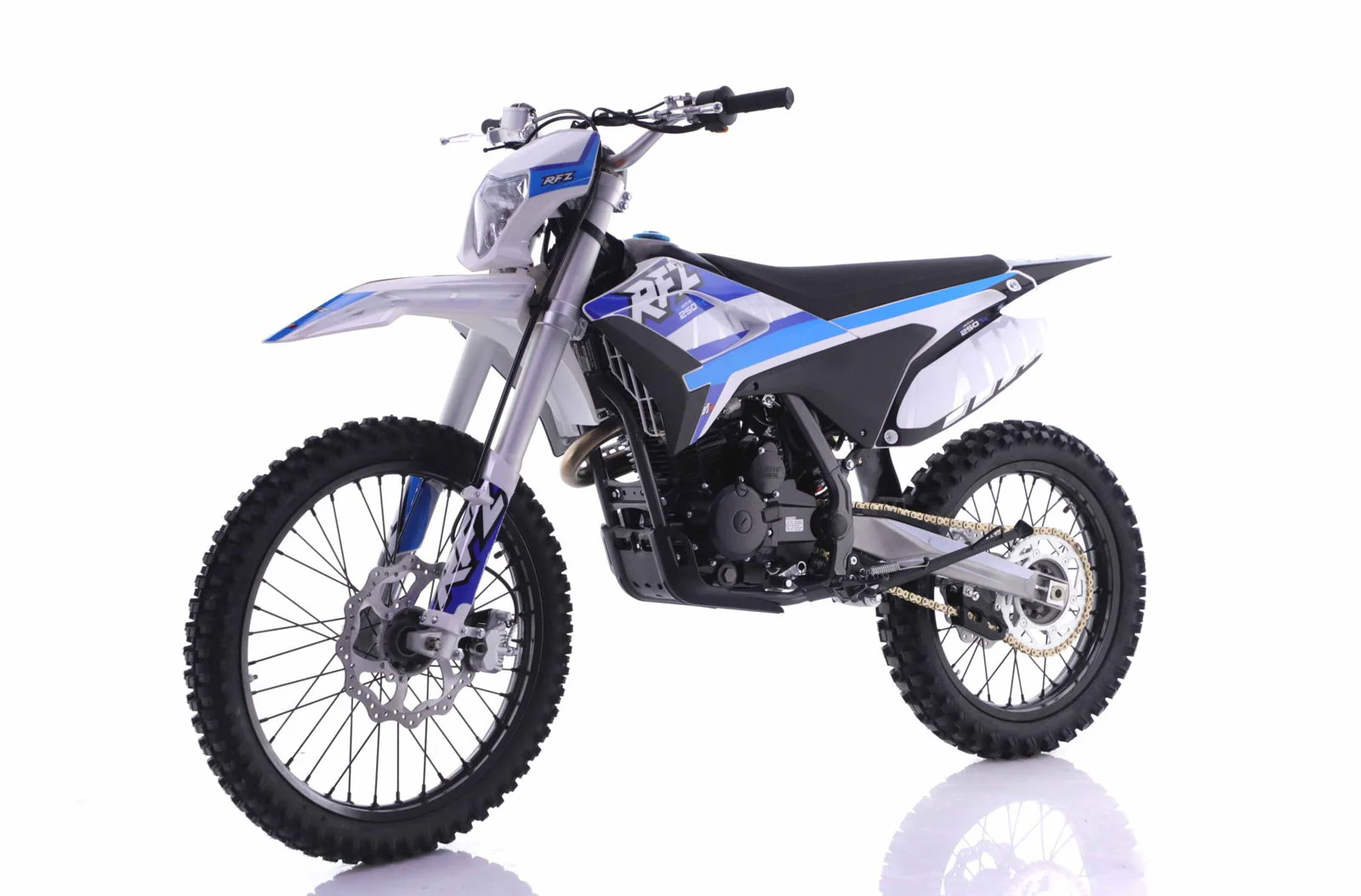 Apollo Thunder DLX 250cc Dirt Bike, 5-Speed Manual, Electric Start, Headlight, 21/18 inch Wheels, Ages 16 and up - Image 3