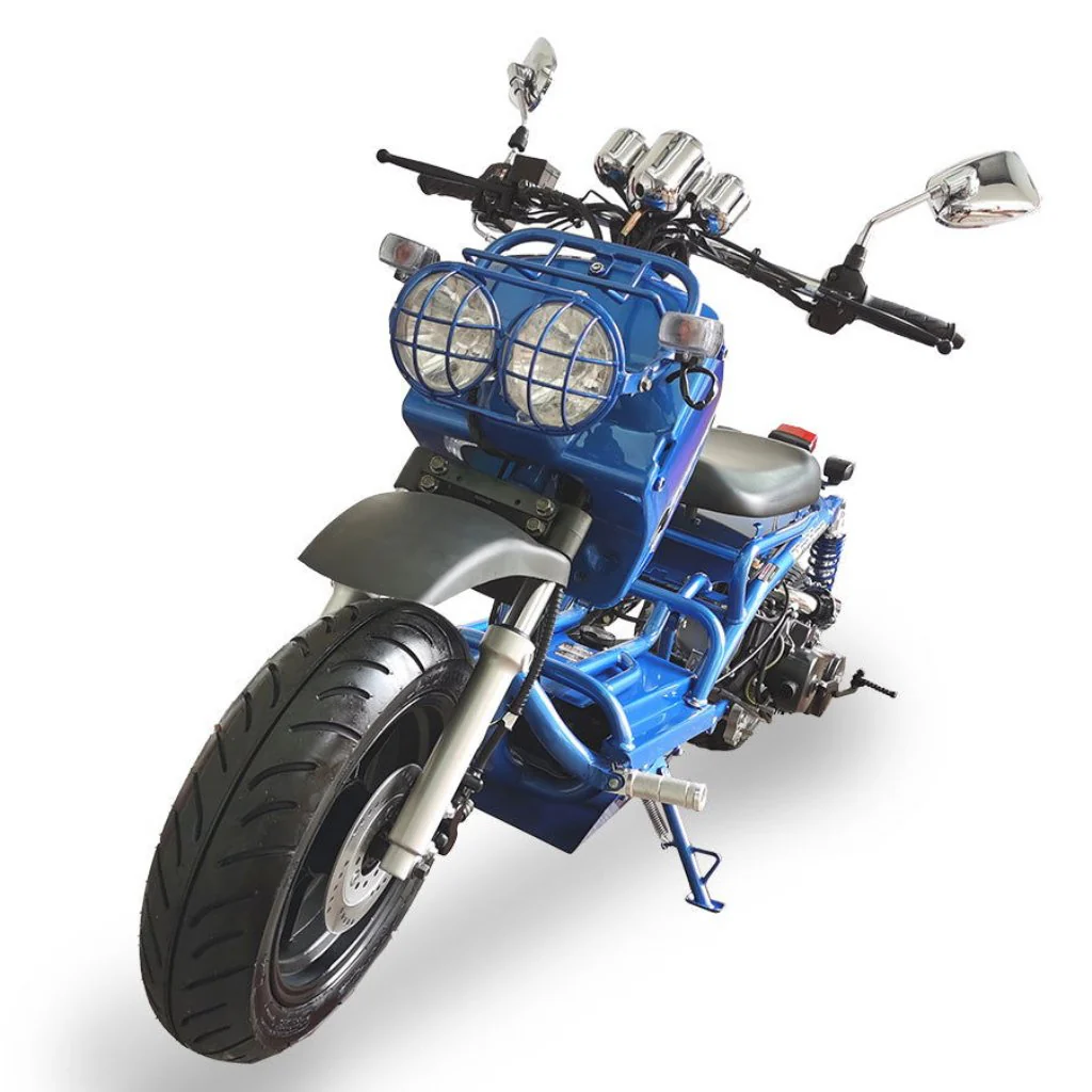Maddog Gen I 50cc Street Scooter, Automatic, Front Disc Brake, 12 inch Aluminum Wheels, 50 State Legal