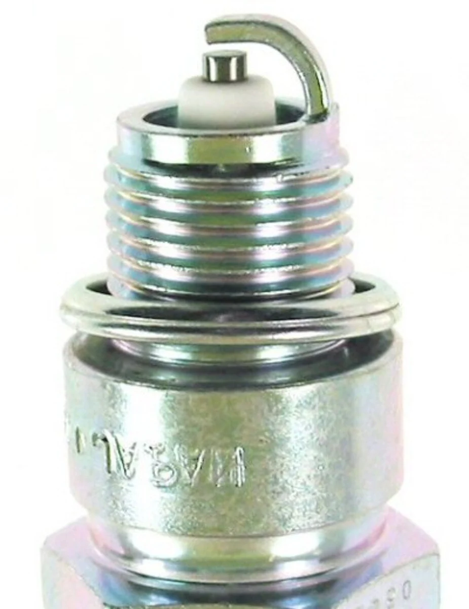 NGK BPR6HS Spark Plug (NGK7022) - Image 2