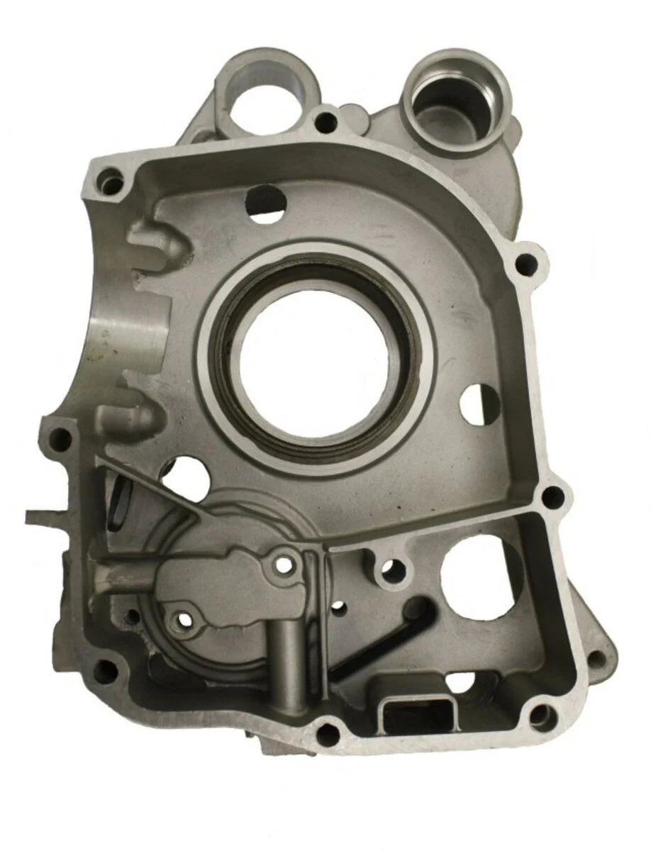 Right Crankcase Cover for 150cc and 125cc GY6 4-stroke Engines