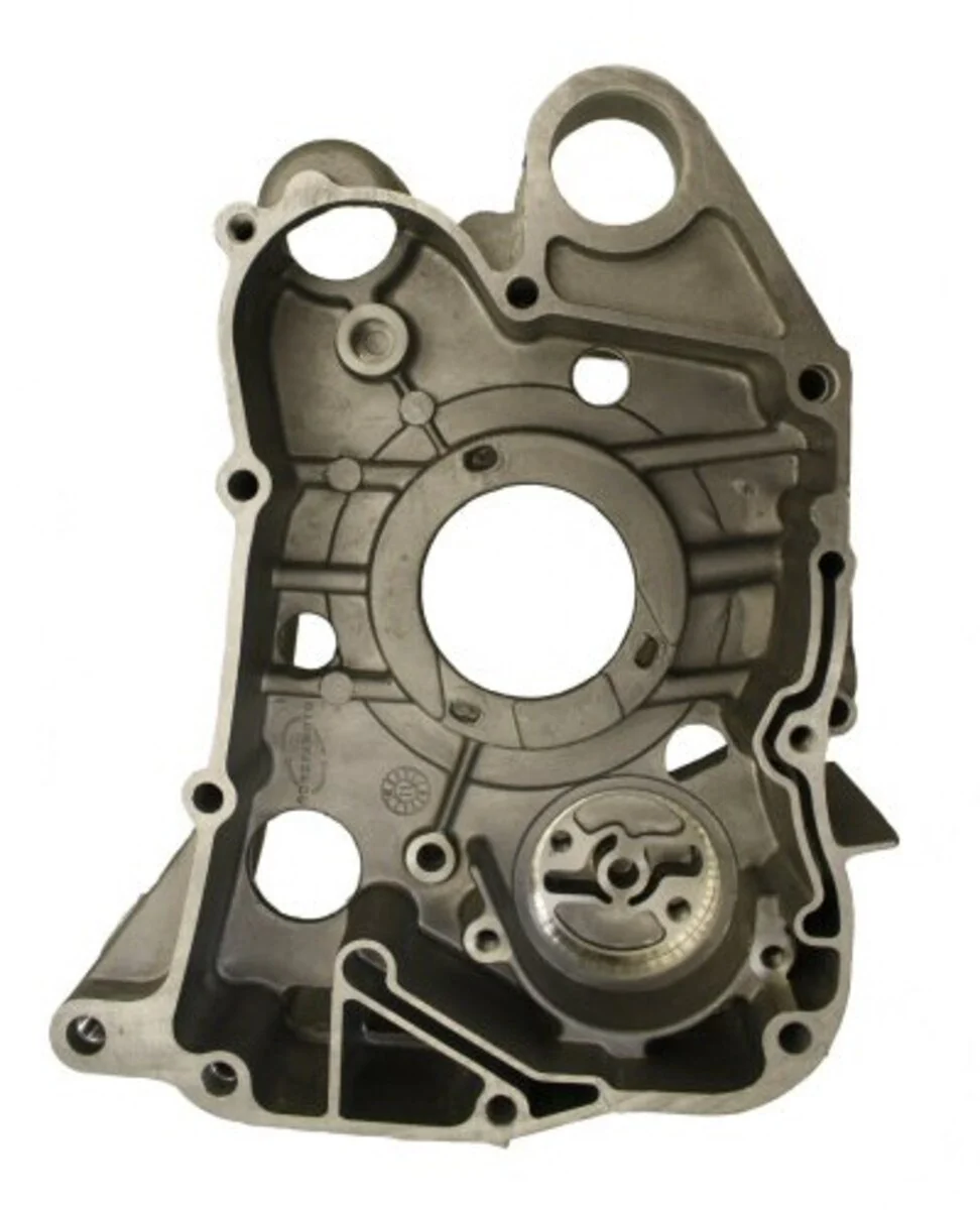 Right Crankcase Cover for 150cc and 125cc GY6 4-stroke Engines - Image 2
