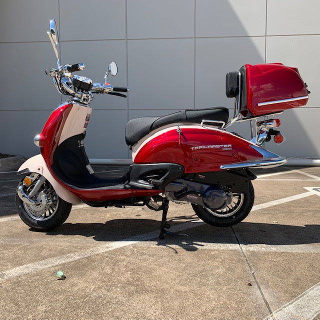 TrailMaster Sorrento 150cc Street Scooter, Ships Fully Assembled - Image 14
