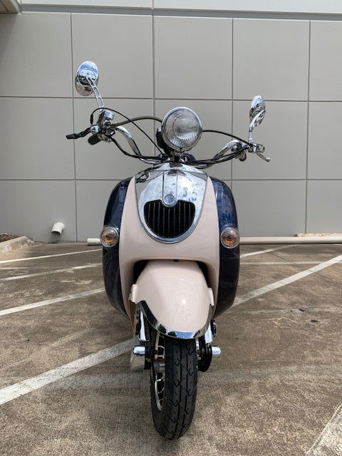 TrailMaster Sorrento 150cc Street Scooter, Ships Fully Assembled - Image 7