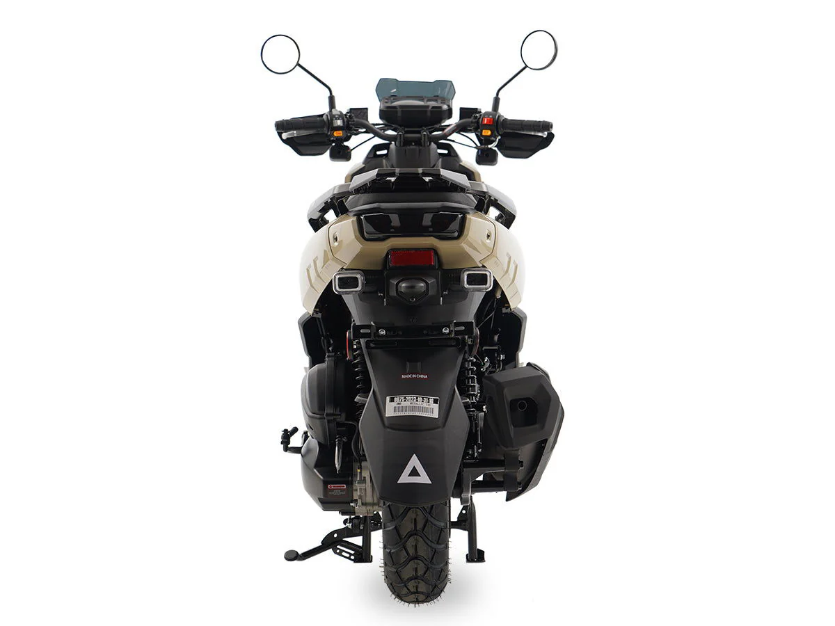 Tank 150cc Street Scooter, Automatic Shifting, Full Disc Brakes, 12 inch Wheels, LED Lights - Image 9