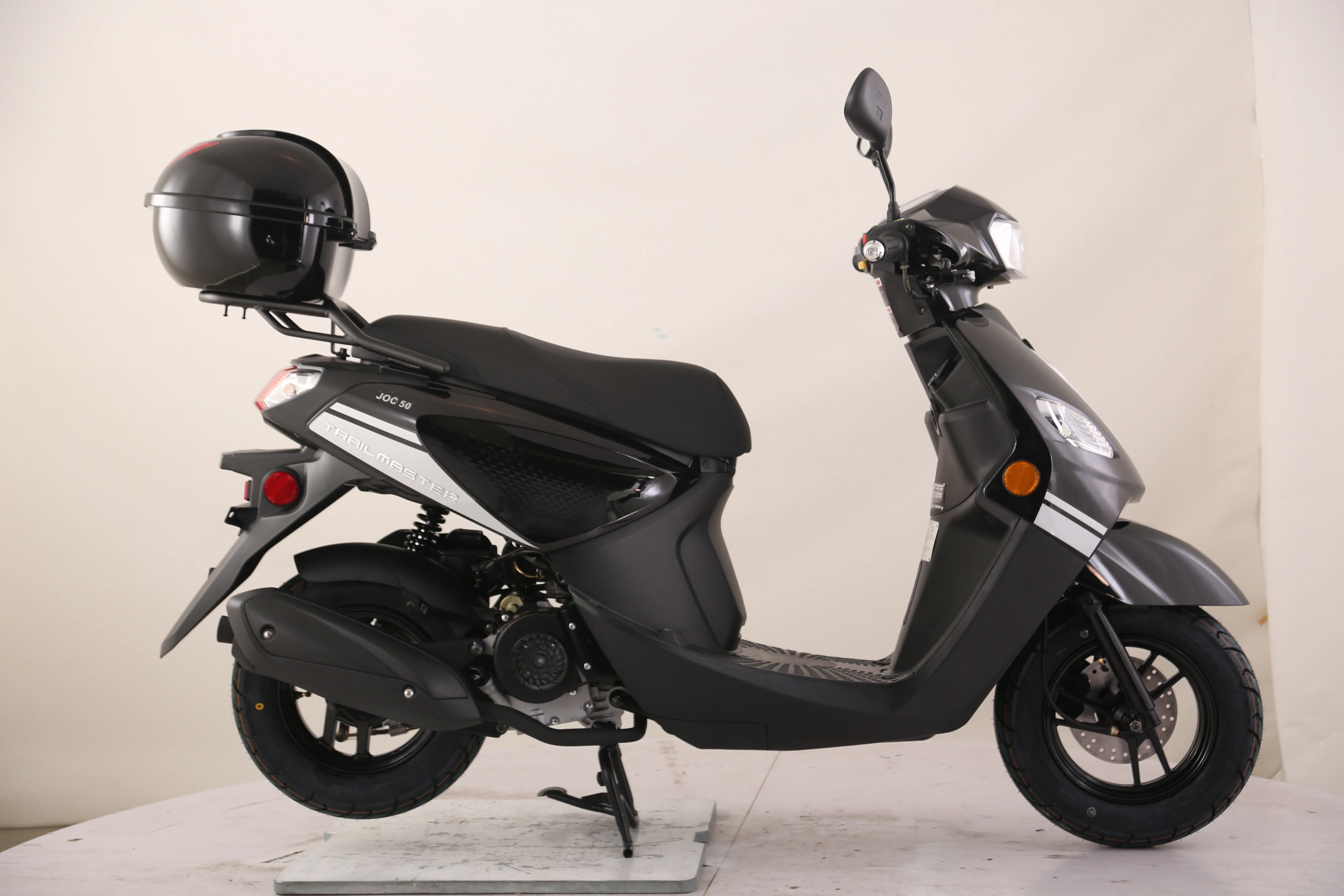 TrailMaster Flash 50cc Street Scooter, CVT Automatic, LED Lights, Rear Trunk Included, Ships Fully Assembled - Image 20