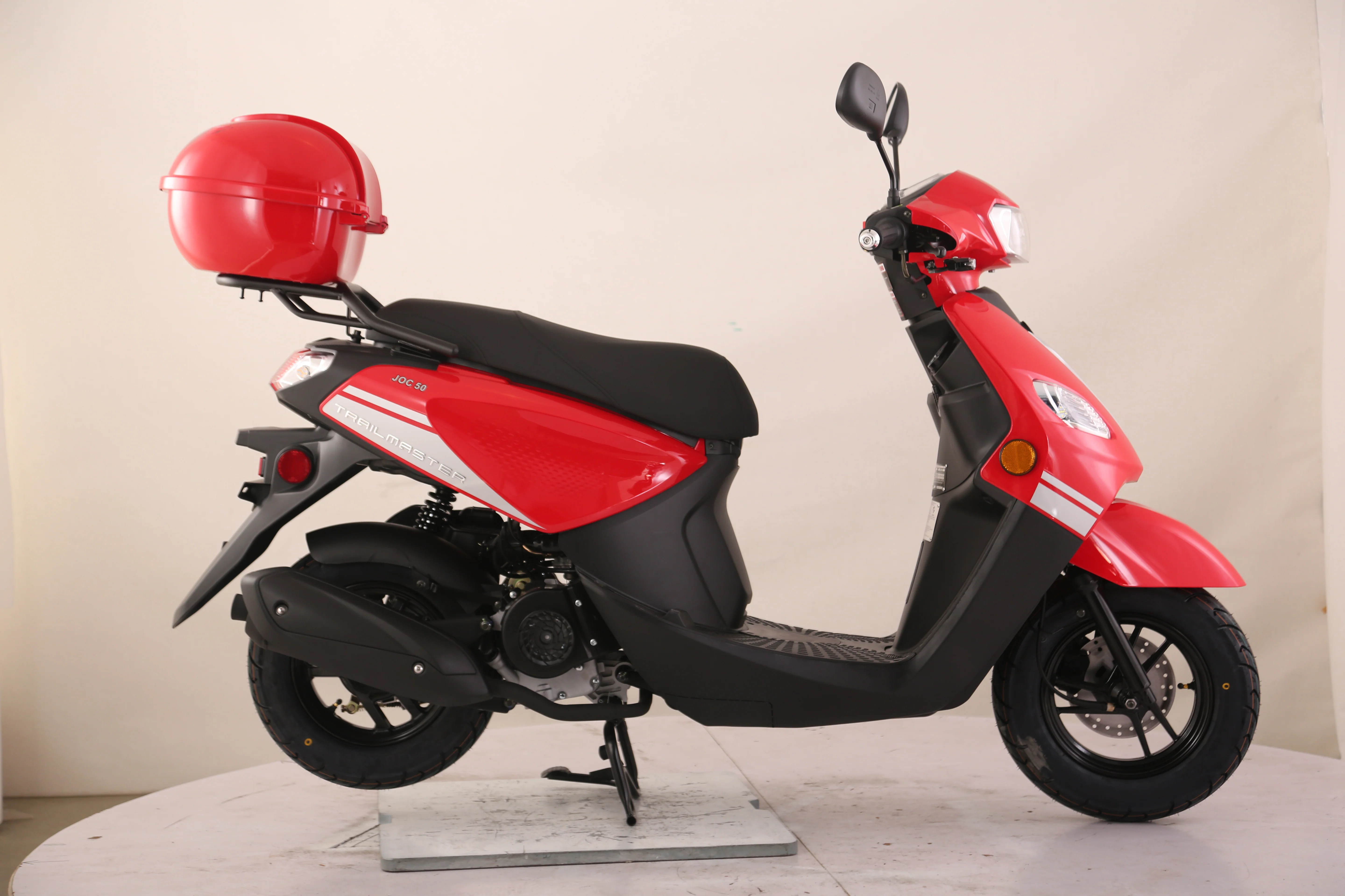 TrailMaster Flash 50cc Street Scooter, CVT Automatic, LED Lights, Rear Trunk Included, Ships Fully Assembled - Image 6