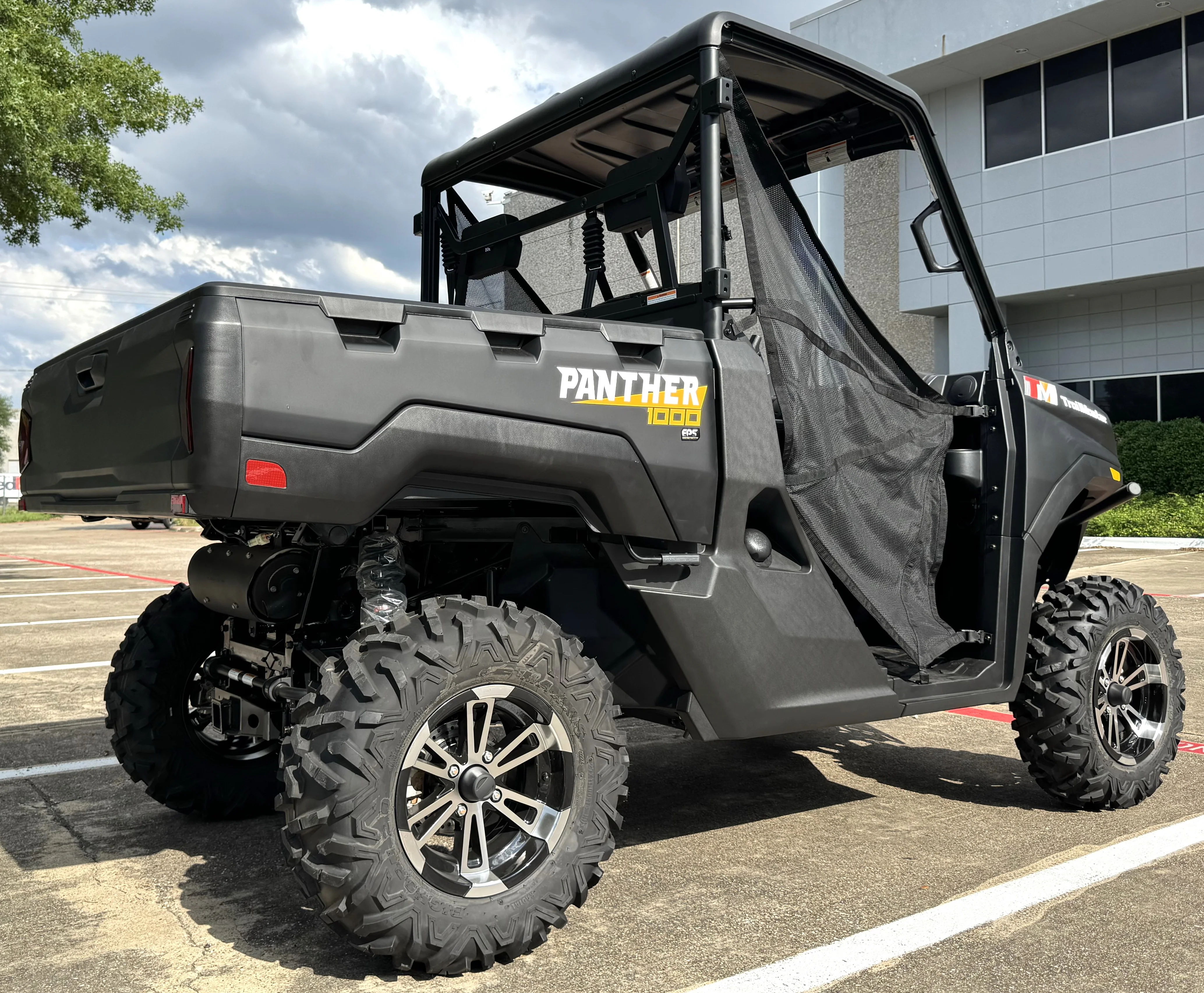 TrailMaster Panther 1000 UTV, 4X4, Larger Body, Electronic Power Steering, Heavy Duty Suspension, 83hp V-twin EFI Engine, High Low Range Automatic Trans, CA Legal - Image 5
