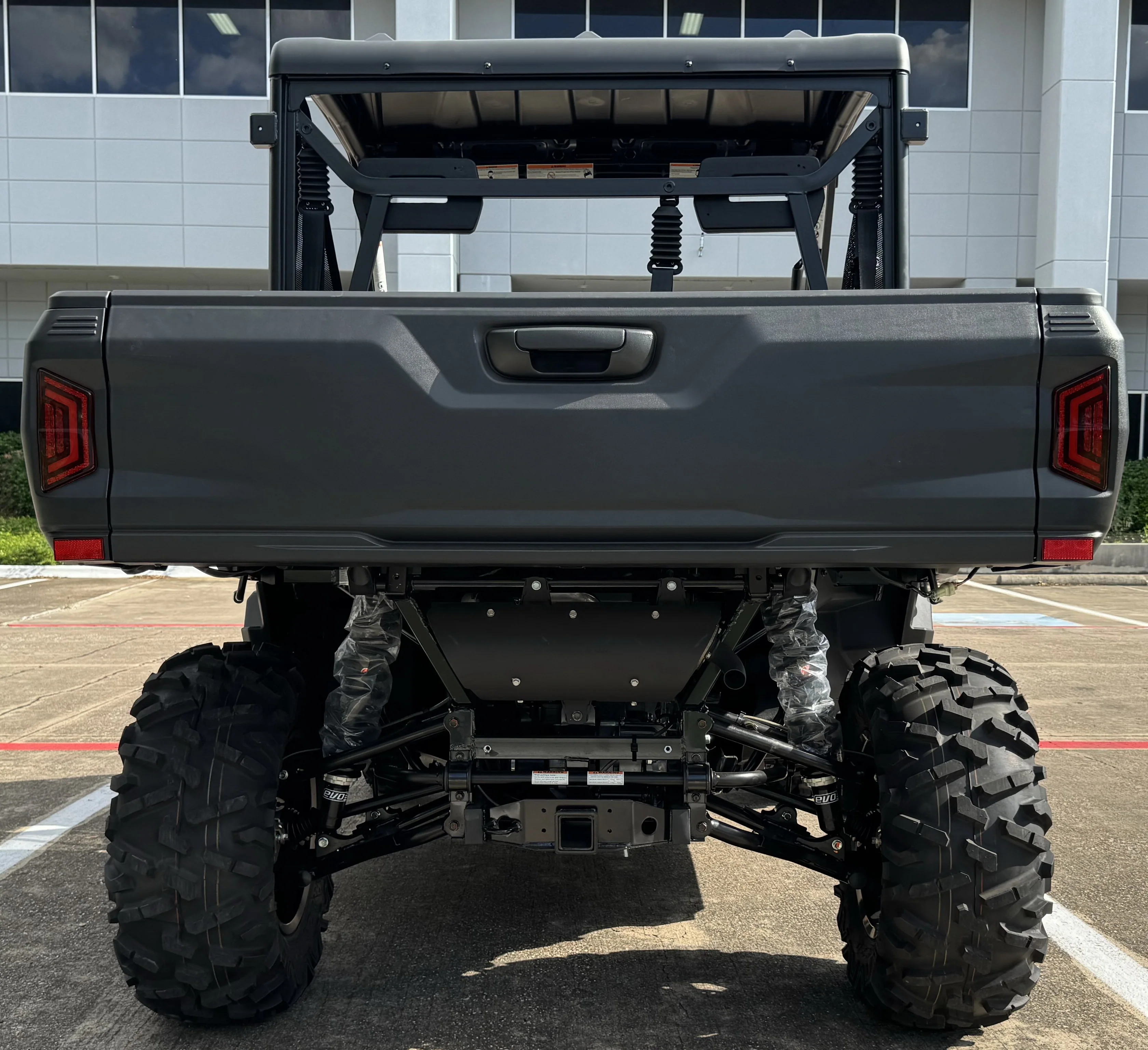 TrailMaster Panther 1000 UTV, 4X4, Larger Body, Electronic Power Steering, Heavy Duty Suspension, 83hp V-twin EFI Engine, High Low Range Automatic Trans, CA Legal - Image 6