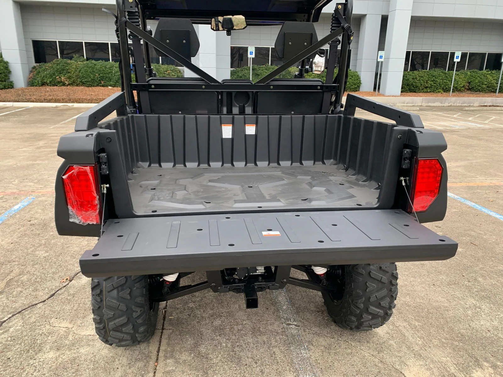 TrailMaster Panther 550 UTV, 4X4, Larger Body, Heavy Duty Suspension, 34hp, EFI, High Low Range Automatic Trans, CA Legal - Image 15