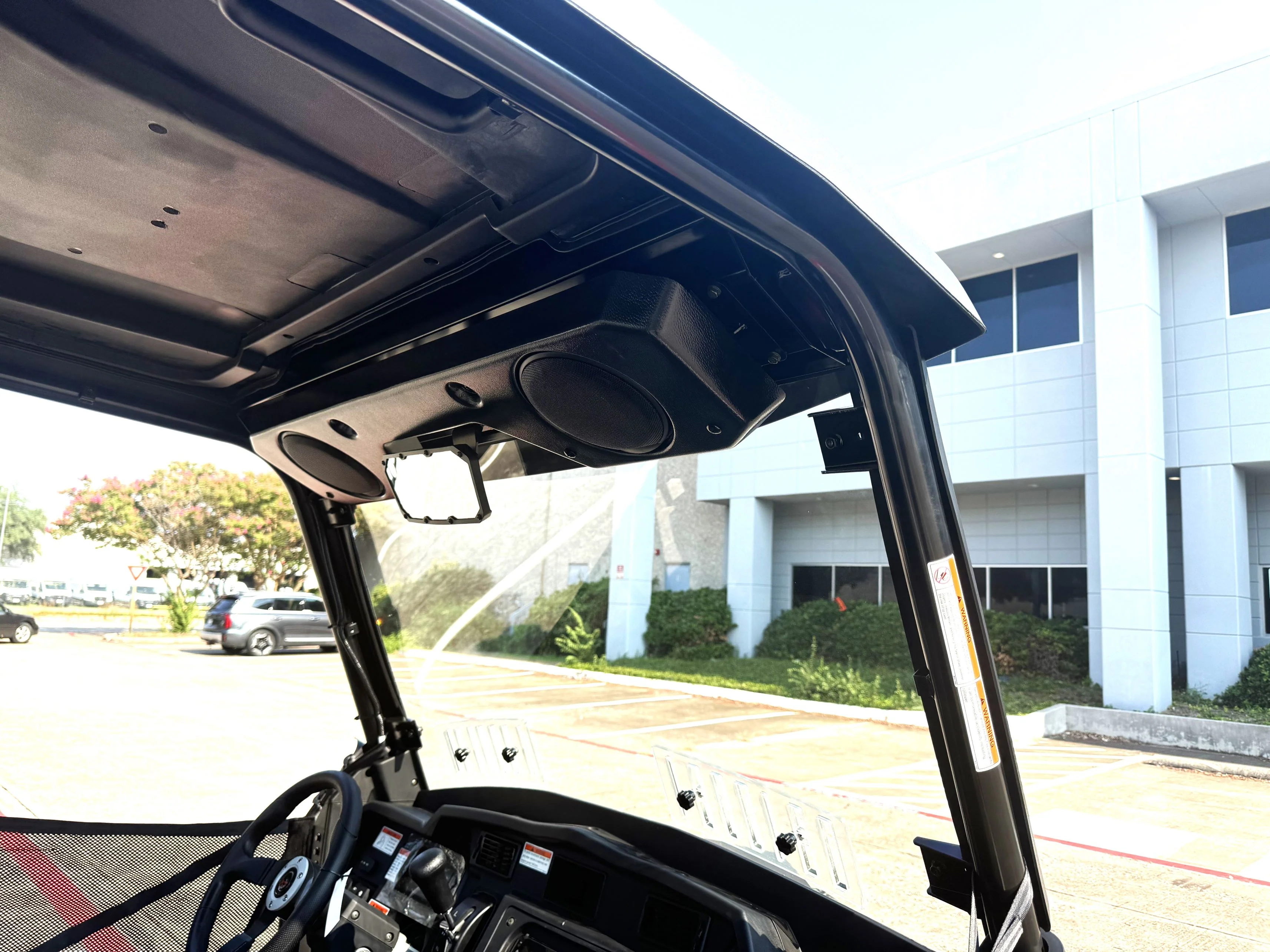 TrailMaster Panther 550Pro UTV, 4X4, Larger Body, Electric Power Steering, Heavy Duty Suspension, 34hp, EFI, High Low Range Automatic Trans, CA Legal, Deluxe Features - Image 18