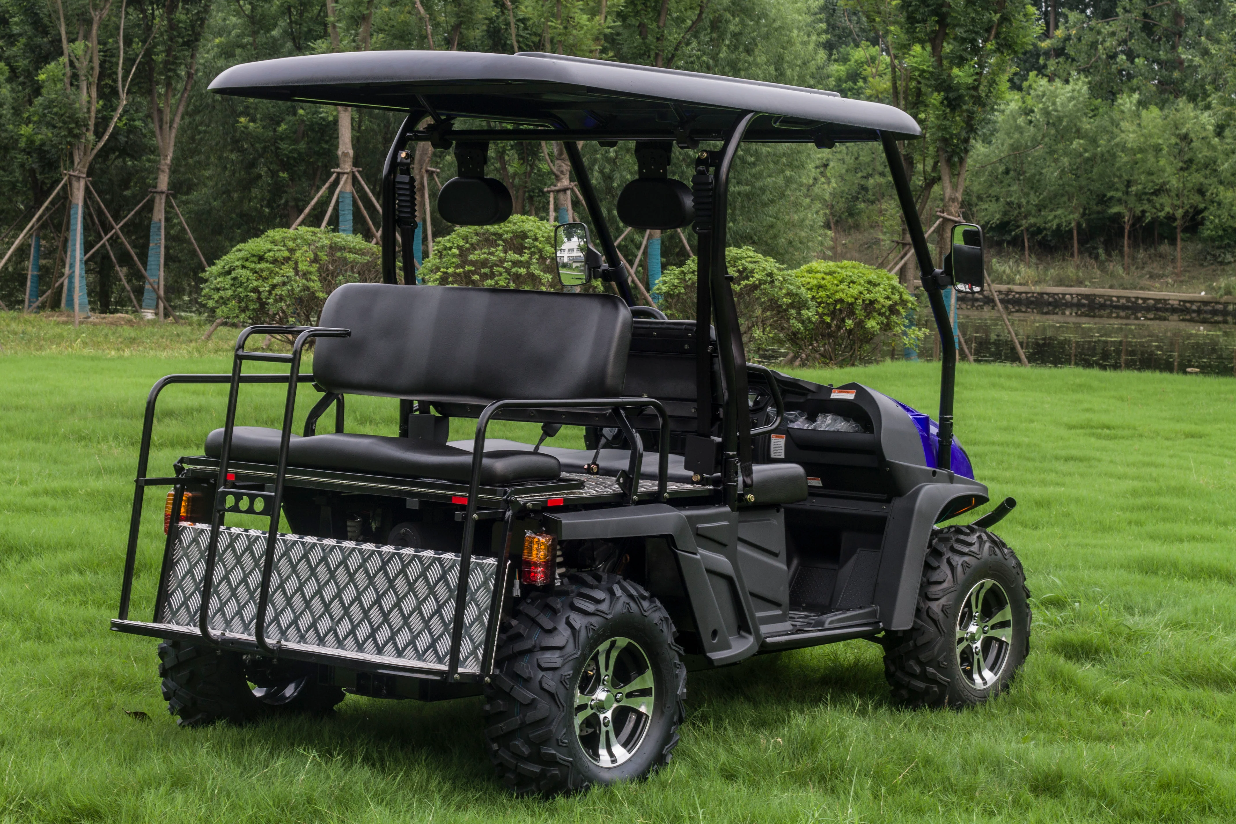 TrailMaster Taurus 450GX Gas Golf Cart, 26hp EFI Engine, 2x4/4x4 H/L Gear with Locking Differential - Image 8