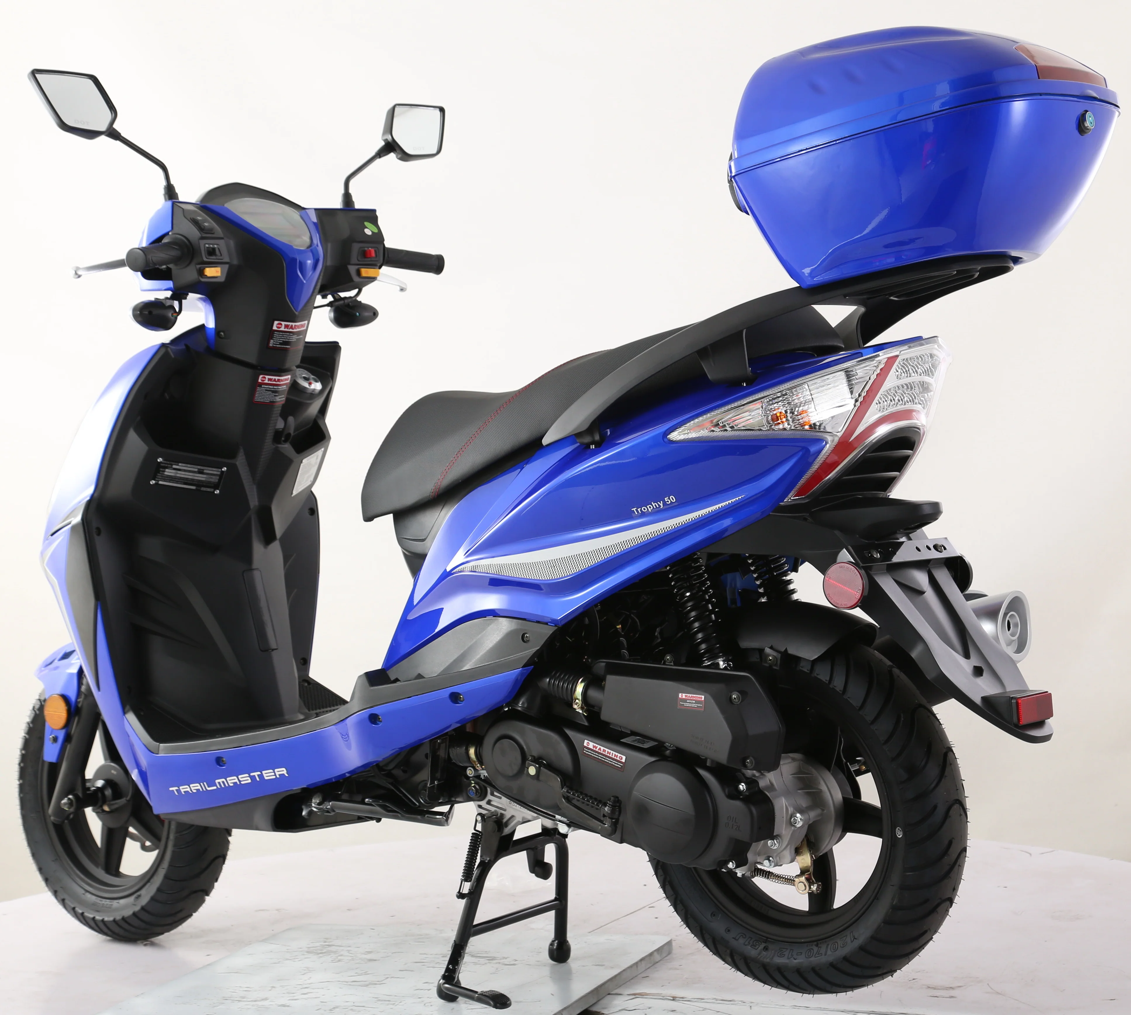 TrailMaster Trophy 150cc Street Scooter - Image 17