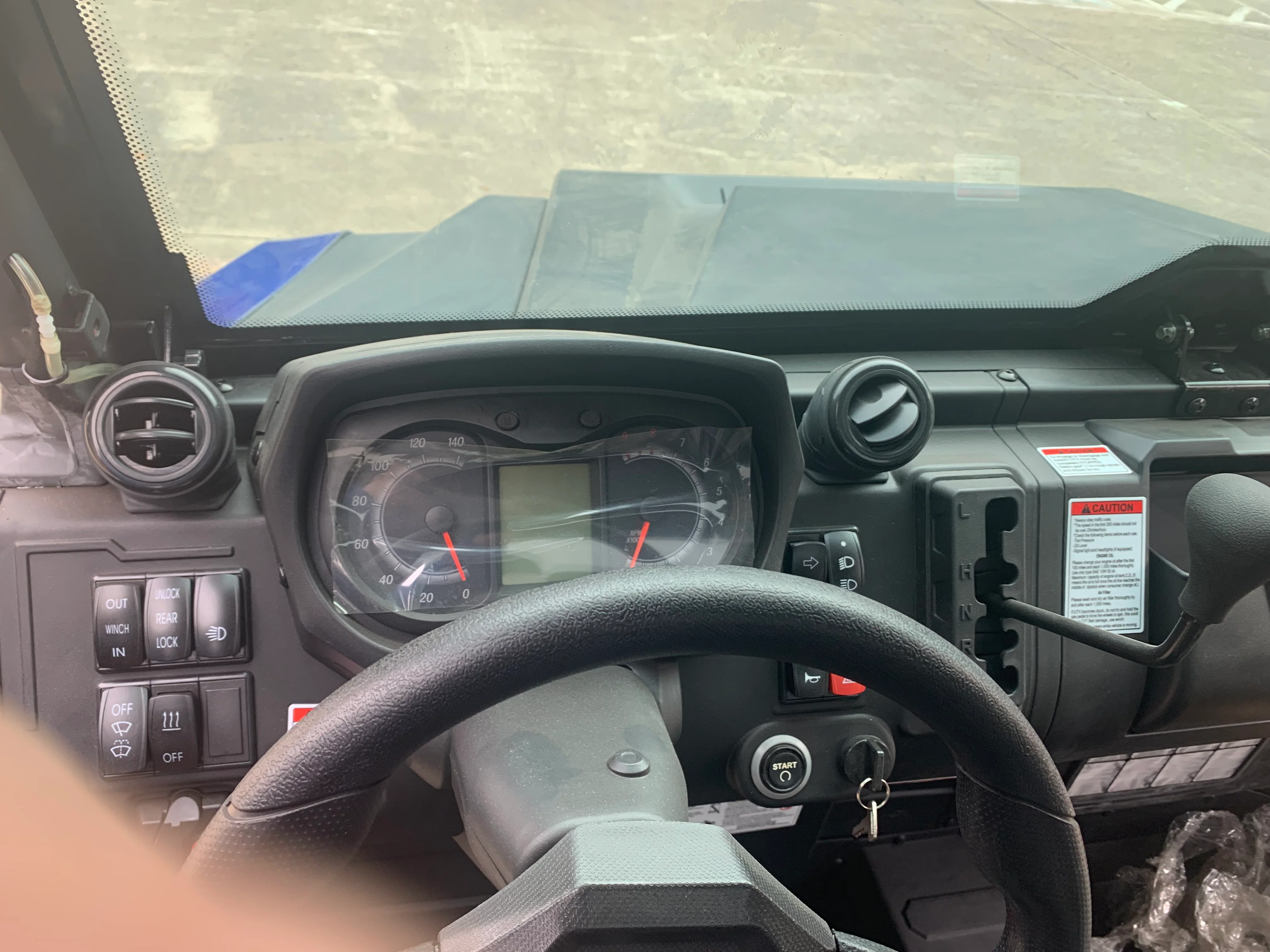 TrailMaster WorkCross 1000 UTV Side by Side, 85hp V-Twin EFI Engine, 2x4/4x4, Limited Slip, Differential Lock Mode - Image 22