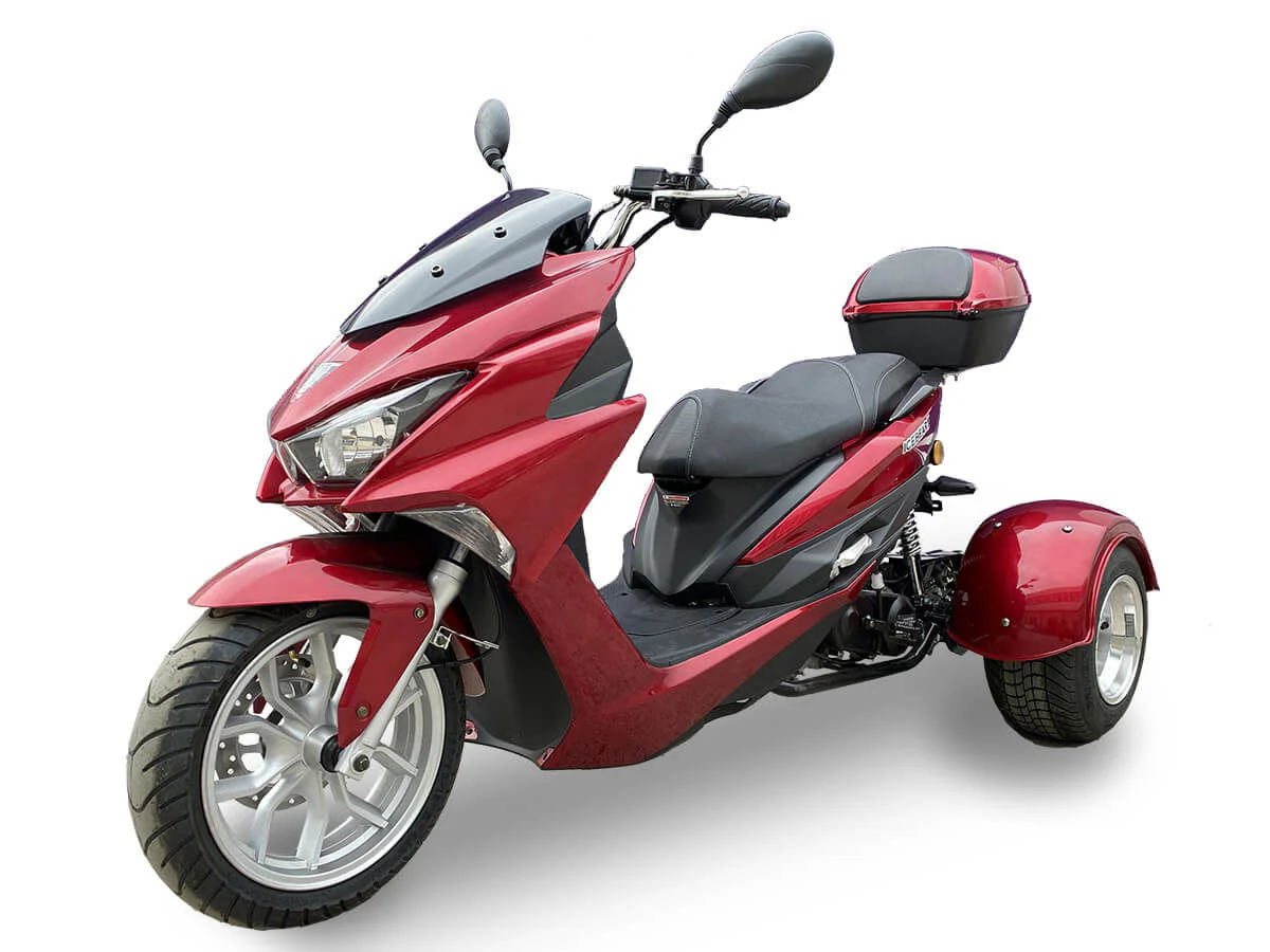 Trifecta 150cc Street Trike, Automatic, Disc Brakes, Aluminum Wheels, Trunk and Windshield Included - Image 2