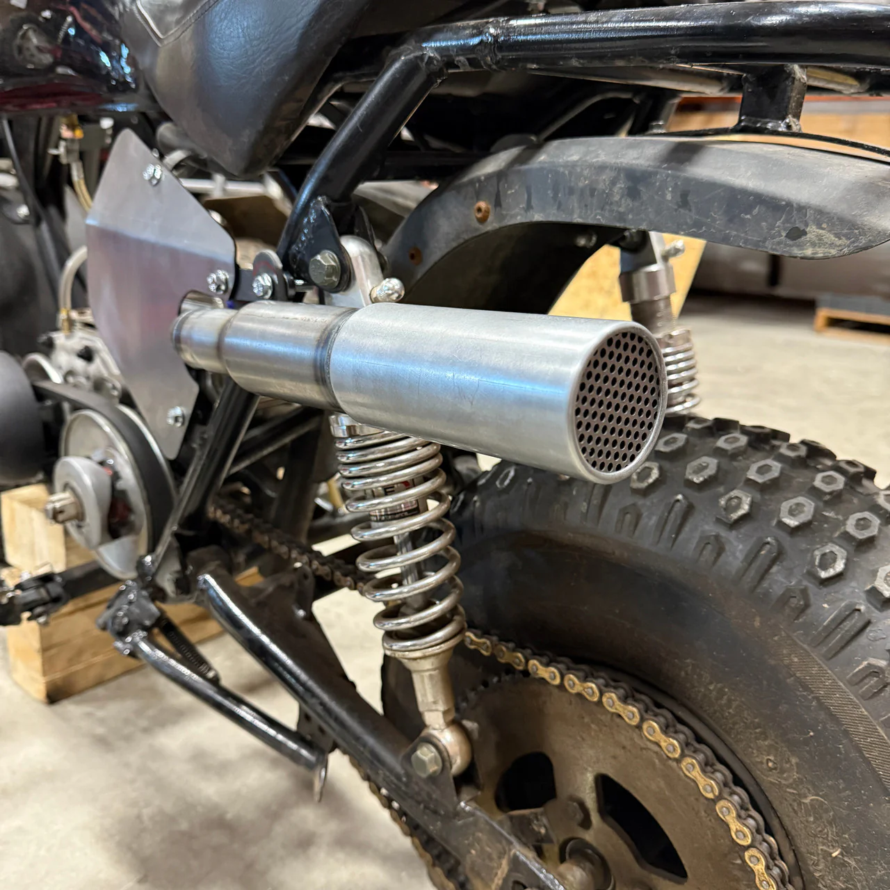 V2 Super Pipe Exhaust System, for Trailmaster MB200 and Hurricane 200X Mini Bike - Image 4